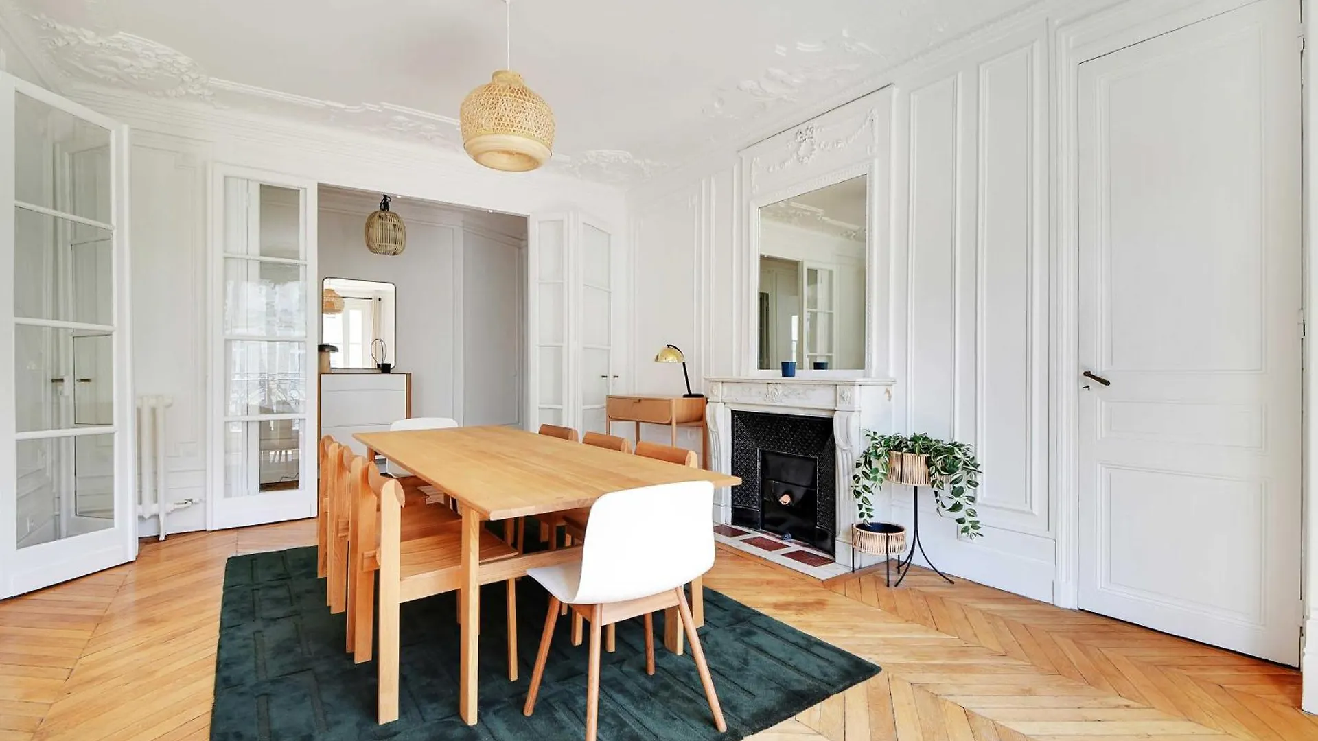 Elegant And Modern 3bd 6p - Eiffel Tower Paris