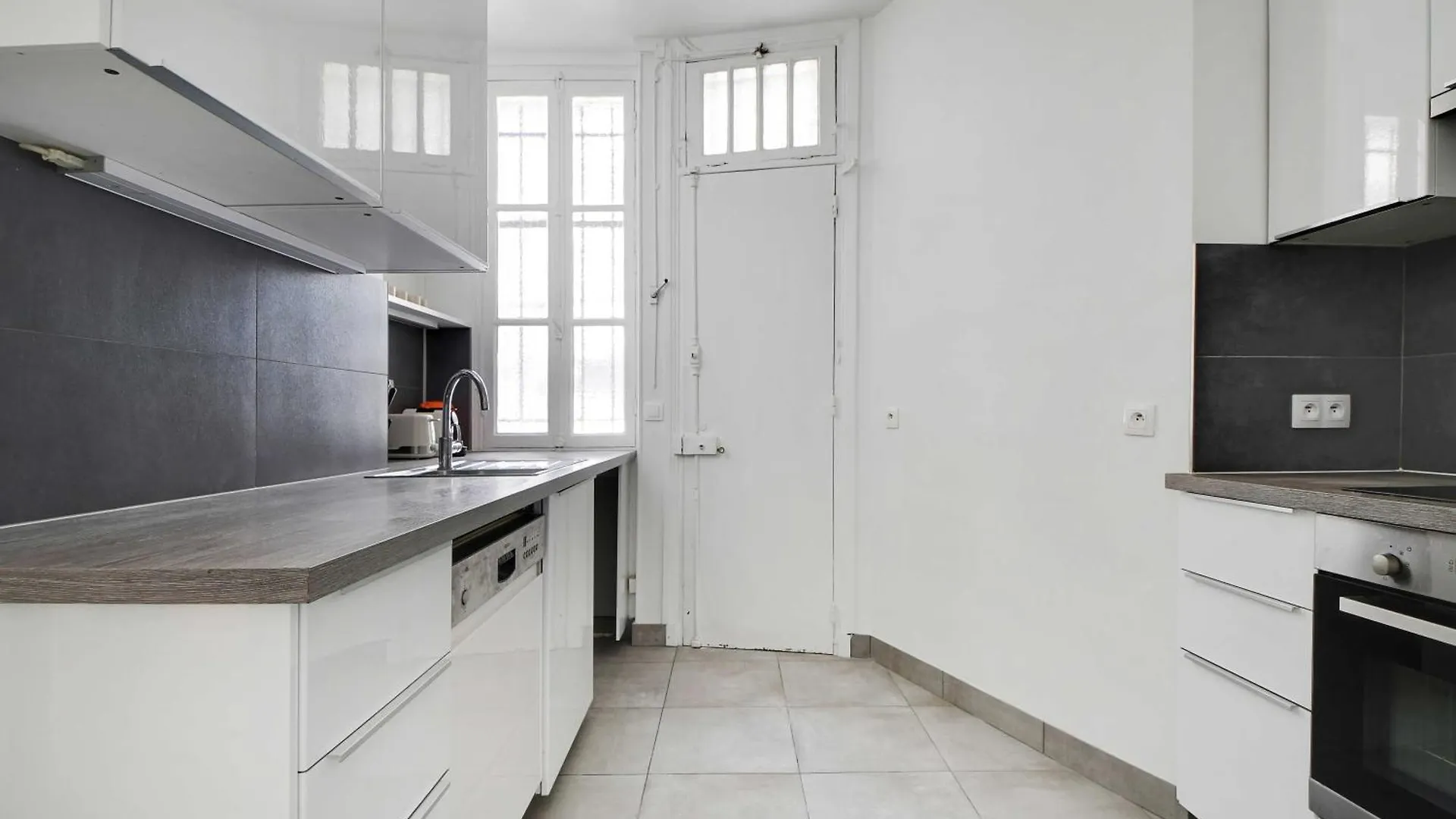 Elegant And Modern 3bd 6p - Eiffel Tower Paris