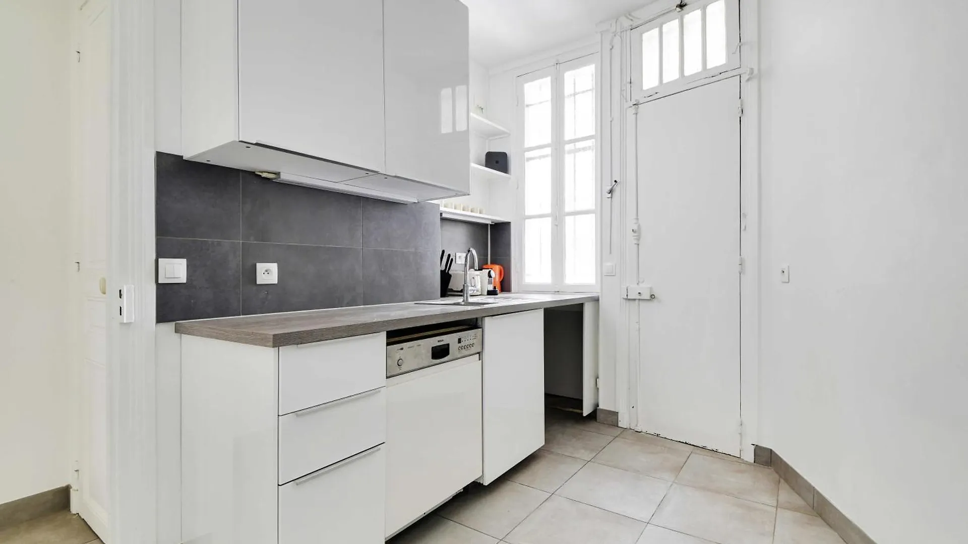 Elegant And Modern 3bd 6p - Eiffel Tower Paris