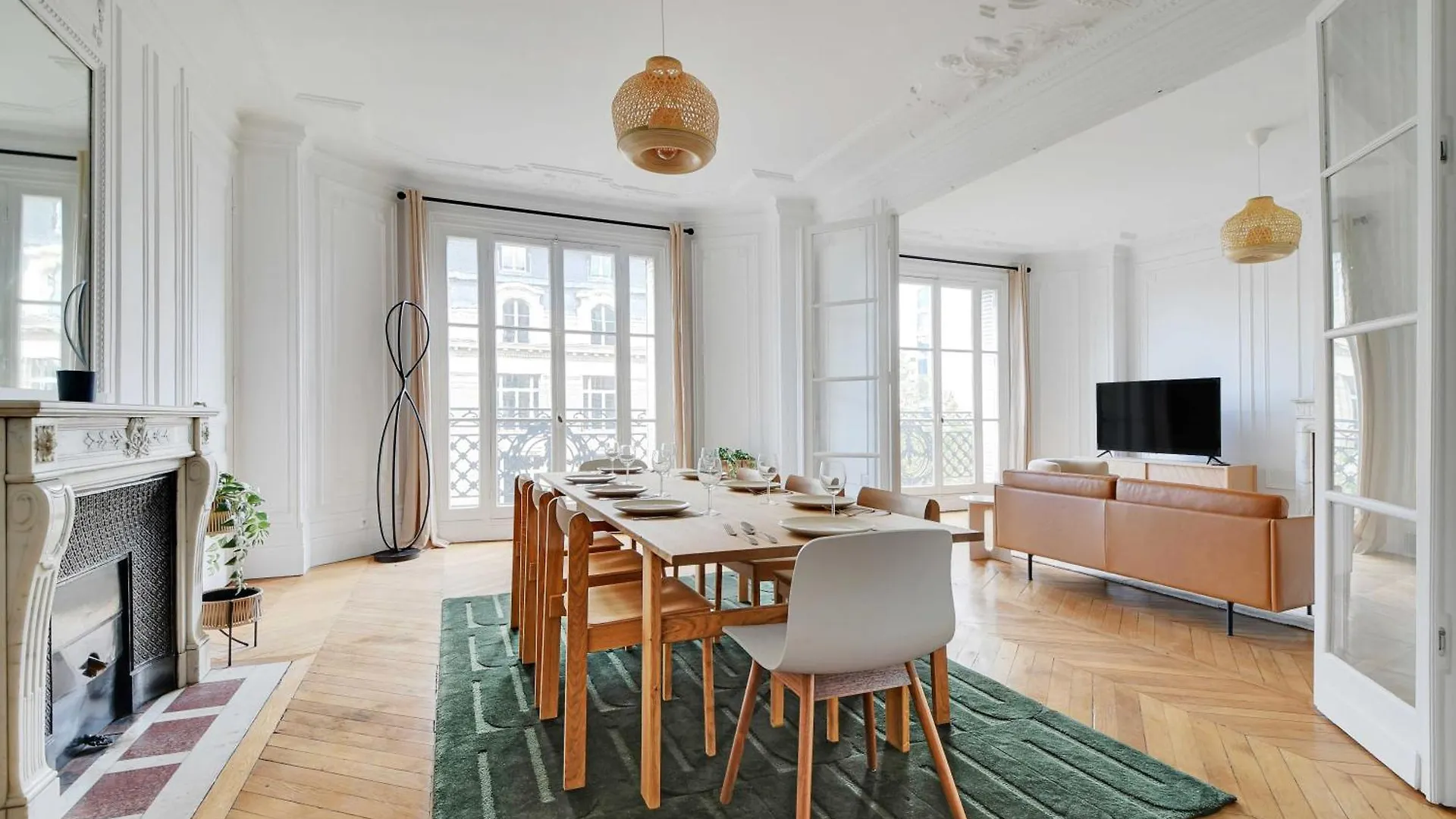 Elegant And Modern 3bd 6p - Eiffel Tower Apartment